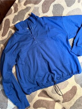 Blue Quarter-Zip Pullover crop Sweatshirt